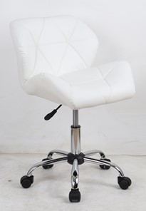 Кресло компьютерное LOOZ белый в Рязани