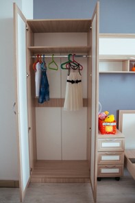 Двухдверный детский шкаф Остин М02 в Рязани - предосмотр 3